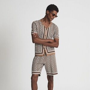 NWT Reiss Ripley Cuban Collar Geometric Shirt with matching shorts